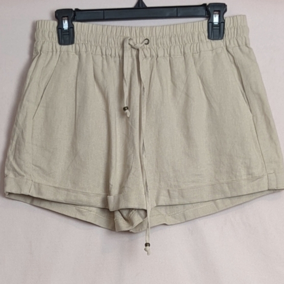 Love Tree Linen Beige Drawstring Waist Shorts with Pockets size Large - Picture 3 of 9